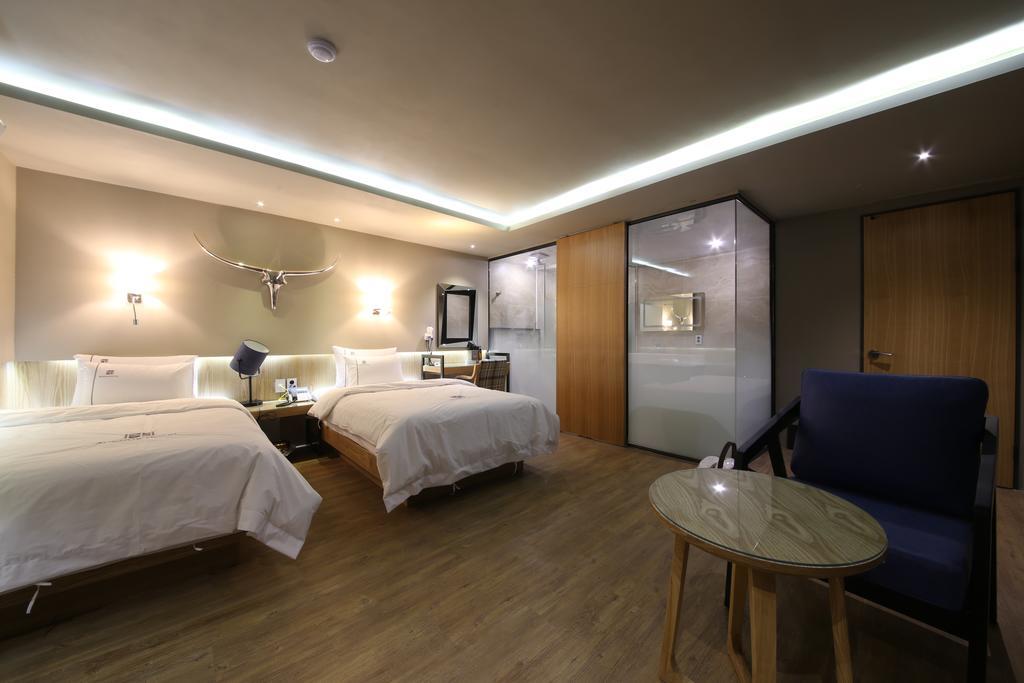 Avenue Hotel Jeonju Exterior foto