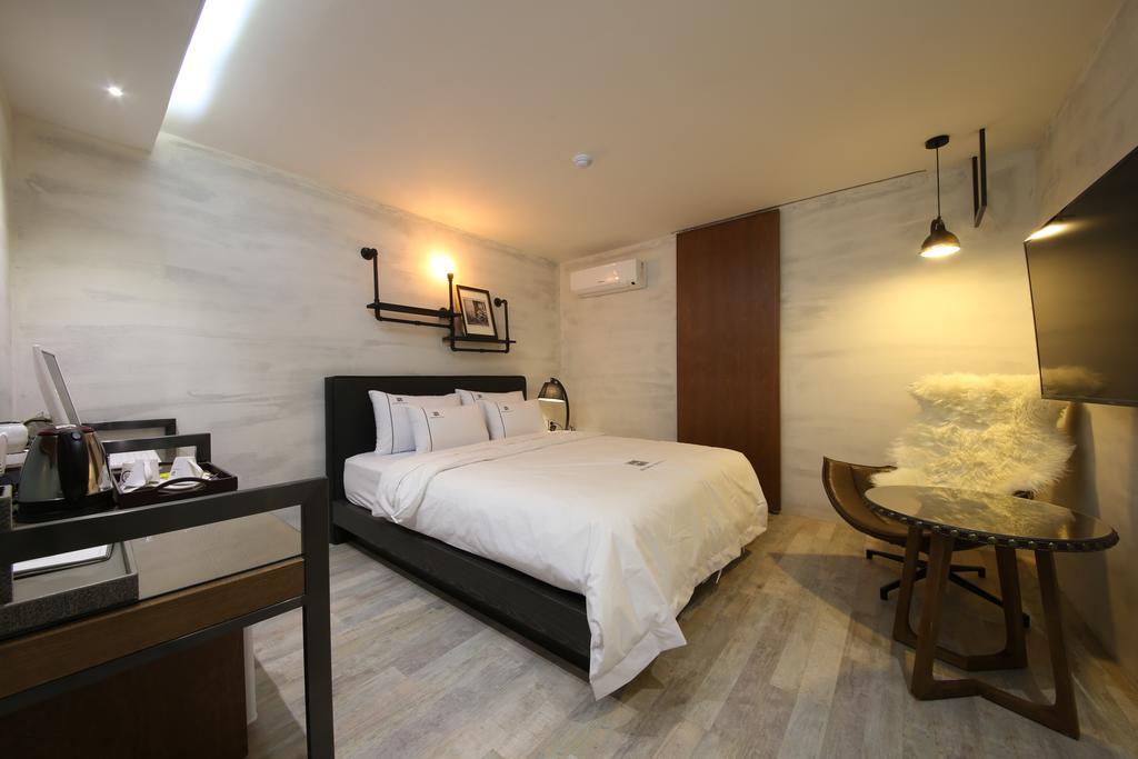 Avenue Hotel Jeonju Exterior foto