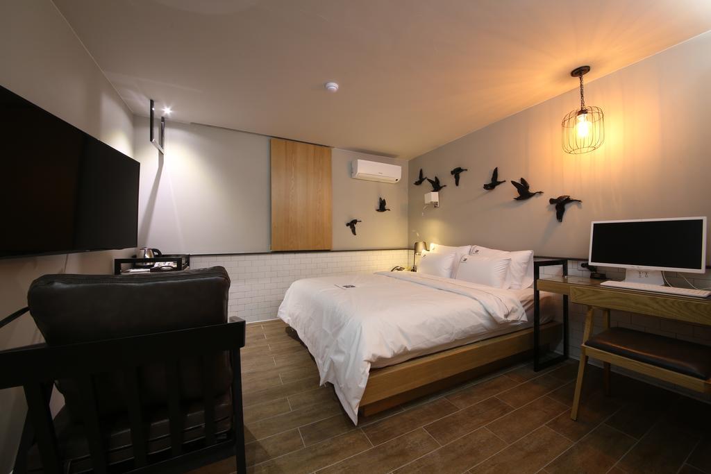Avenue Hotel Jeonju Exterior foto